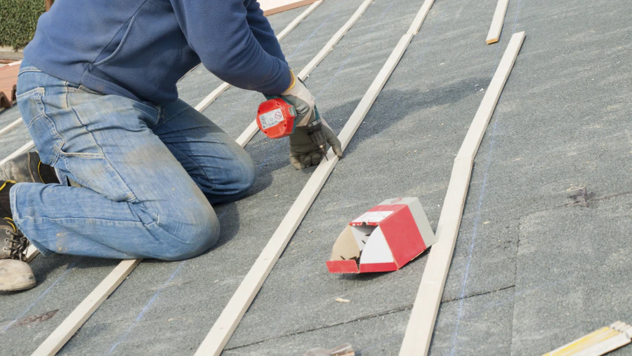 Roof Repair Services 2